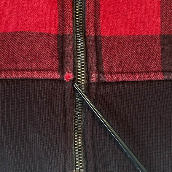 Flaw Lululemon Scuba Jacket Sz 4 Buffalo Check Lumberjacket - Picture 10 of 11